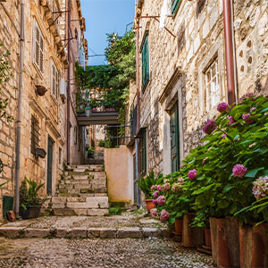 300x300Croatiastreet